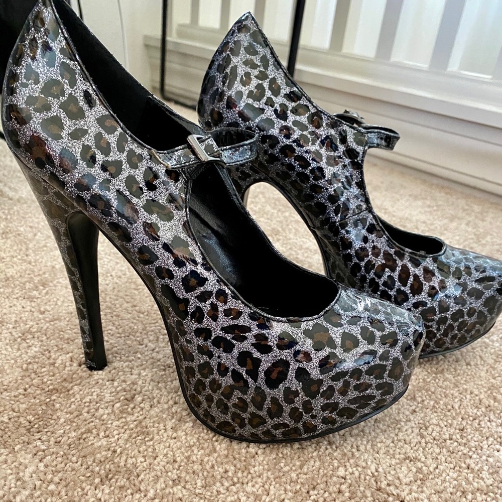 Leopard Stilettos